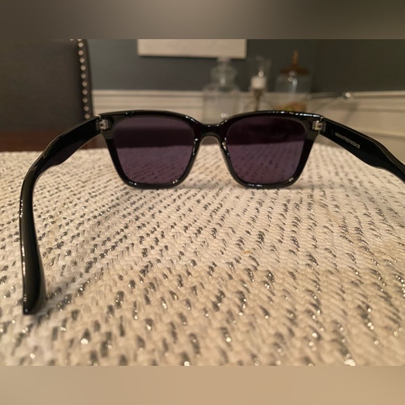 Women’s sunglasses - Picture 6 of 10